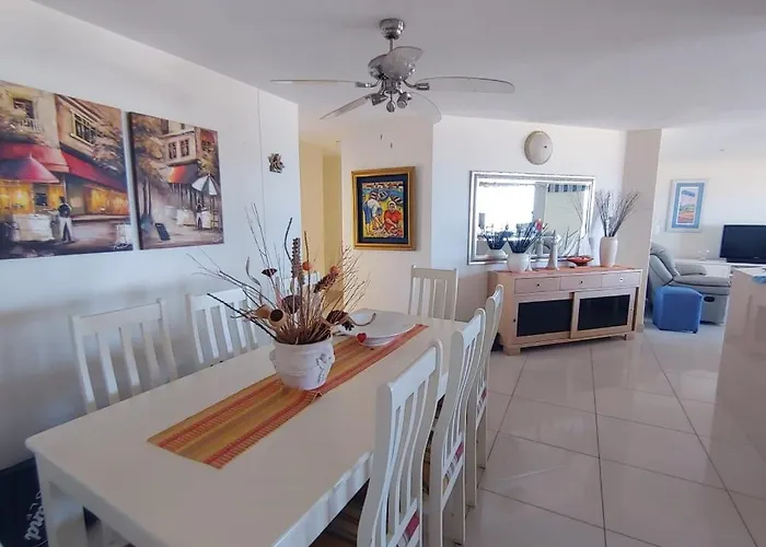Luxury 4 Bedroom Apartment