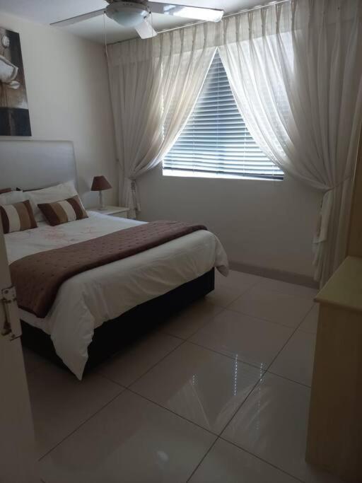 Luxury 4 Bedroom Apartment Margate